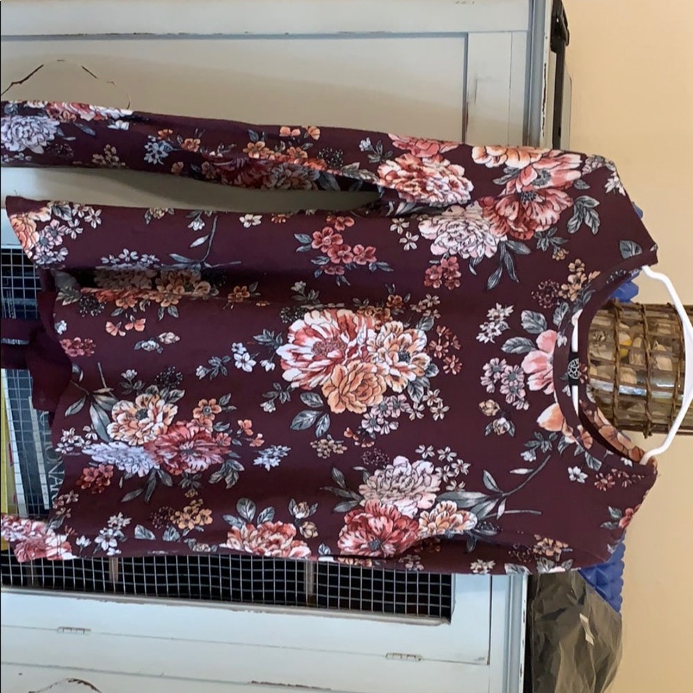 Floral sweater with tie back